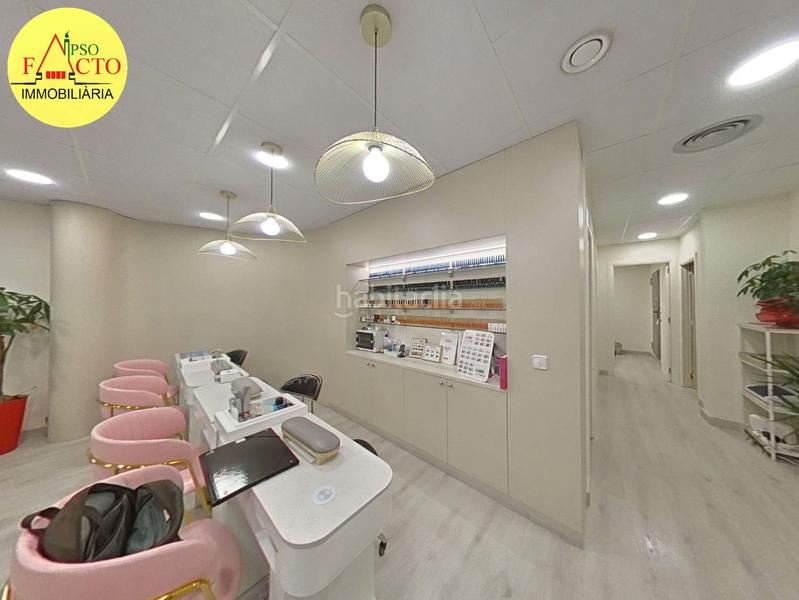 Foto 958760c6-3705-4cc1-a8ee-50afaf94e696. Traspàs local comercial a Centre-Barri Vell Girona