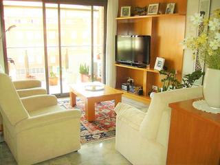 Location Appartement à Montilivi. Piso en alquiler en pericot, 3 dormitorios.