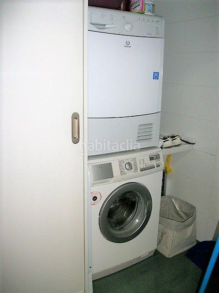 Foto b1238f26-c24d-4a8d-834c-5c95e87ef4f1. Rent flat with heating parking in Montilivi Girona