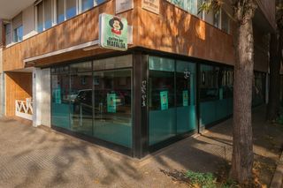 Miete Geschäftsraum in Eixample Sud-Migdia. Local com. en alquiler en migdia casernes.