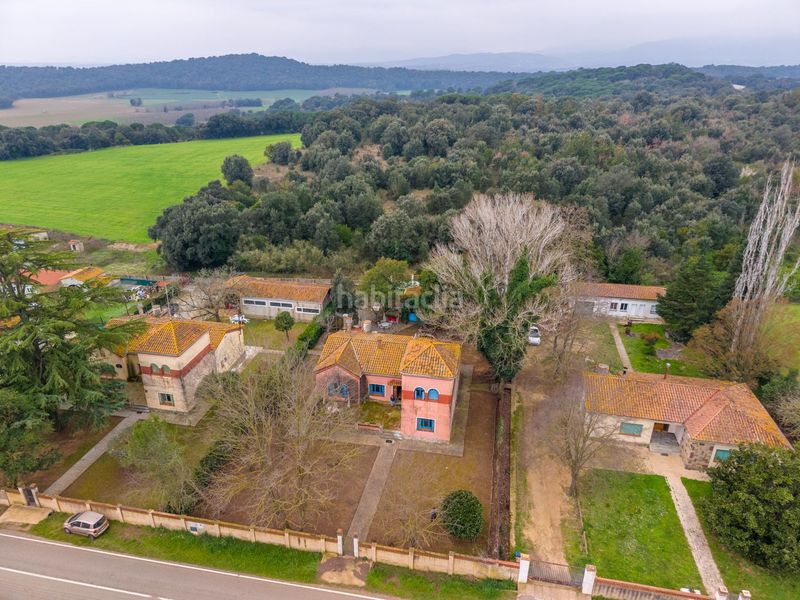 Foto 12e14af7-cf77-44b9-ba93-e18fa8306c0f. Casa amb calefacció a Bescanó