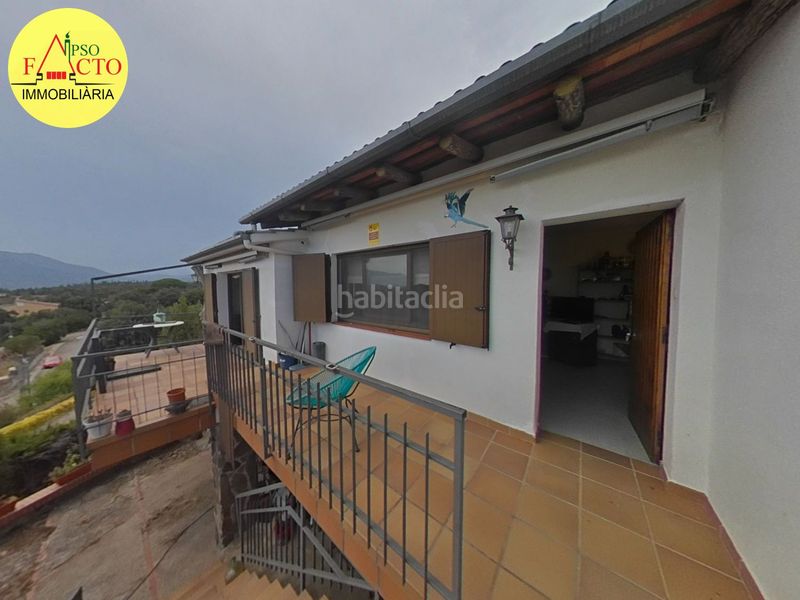 Foto 263b8ae1-5a95-440b-abb2-732f0b52eaa2. Casa amb calefacció aparcament a Bescanó