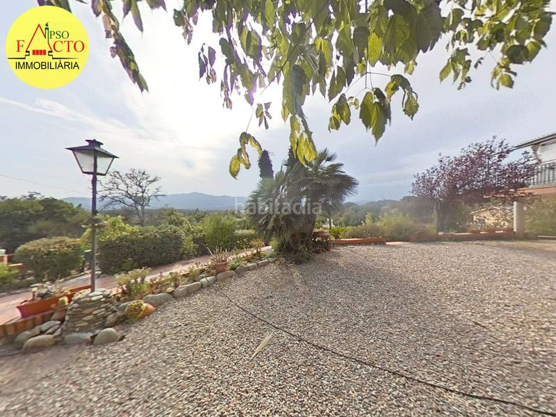 Foto 42536880-8d18-48b4-8971-2d96d0a60400. Casa amb calefacció aparcament a Bescanó