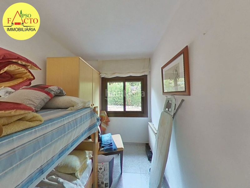 Foto e2ba078b-24a4-4e1a-8c61-80279e577dfe. Casa amb calefacció aparcament a Bescanó