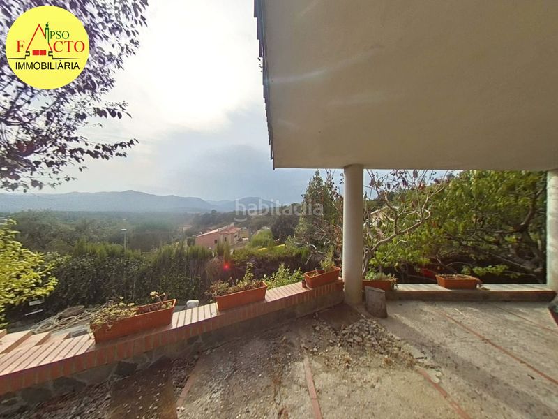 Foto f22eb908-8a96-4a32-9e33-af7a5ea7596d. Casa amb calefacció aparcament a Bescanó