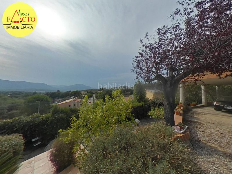 Foto faeb8051-0160-45a1-9cc8-5ae8a38818af. Casa amb calefacció aparcament a Bescanó