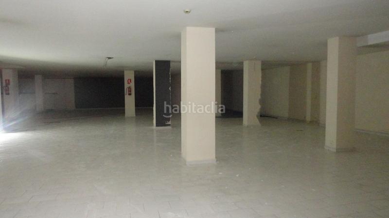 Foto a41d22c4-5ce7-40cd-b4bb-ae171f502231. Alquiler local comercial alquiler de local centro ideal para almacén. en Alicante