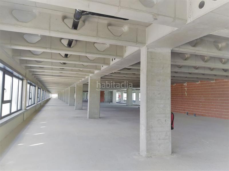 Foto ab271461-0c4d-4897-ae29-67e32008ec04. Alquiler oficina en alquiler complejo de oficinas de última generación en elche campus tecnológico en Elche / Elx