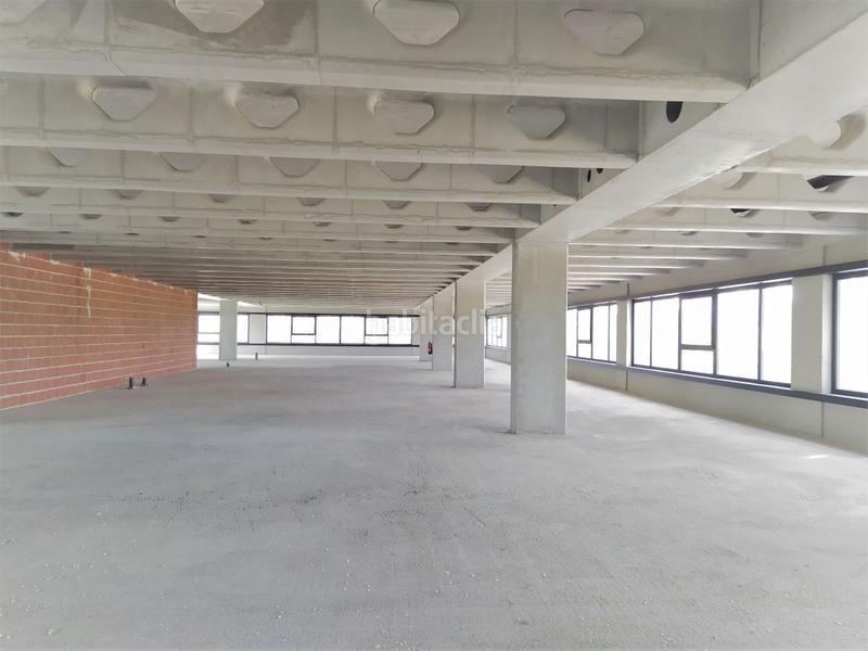 Foto 80a9eaee-f704-44c9-bcd5-e3b7c23e573b. Lloguer oficina amb aparcament a Jubalcoi Elche / Elx