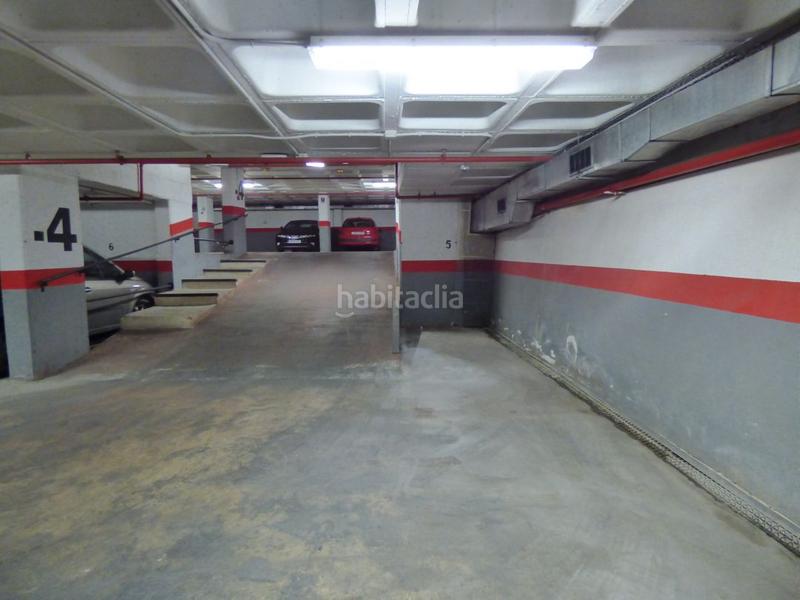 Foto da909502-196a-444f-8de9-cdc2bd5026a3. Autoparkplatz in Mercado Alicante