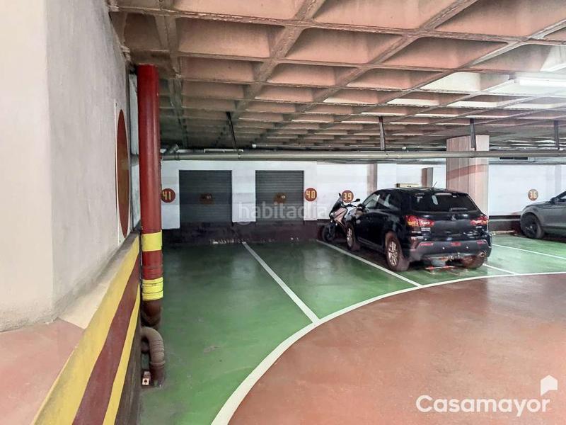 Foto 138540da-149b-4691-926d-dfd9b788854e. Parking voiture dans calle ángel lozano 12 dans Barrio del Centro Alicante