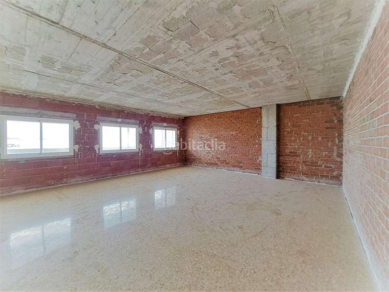 Foto 2f9dcb49-4682-4316-8887-f34400117f2d. Alquiler oficina  comercial en venta y alquiler en elche parque empresarial en Elche / Elx