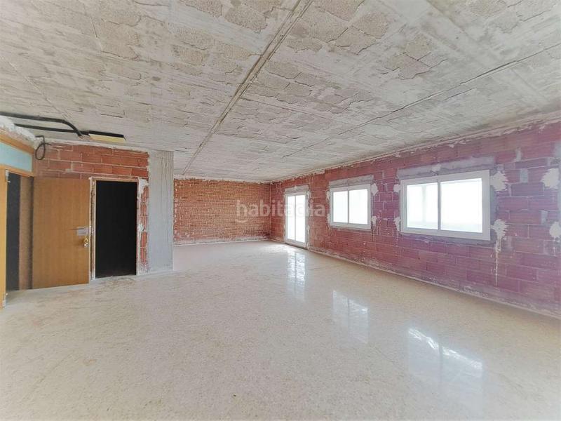 Foto 6ae9b6bc-dbcb-4533-9b85-760f743a7521. Alquiler oficina  comercial en venta y alquiler en elche parque empresarial en Elche / Elx