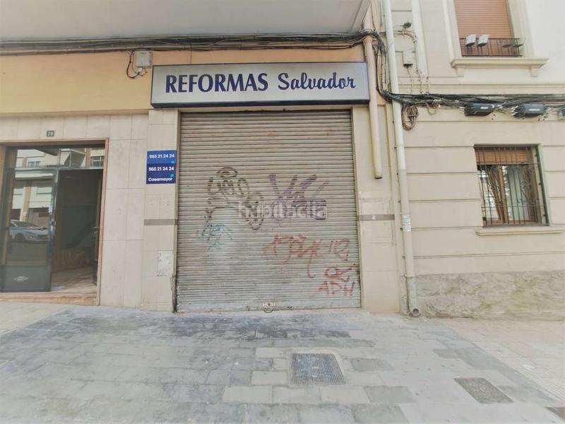 Foto d2122d9e-a2ac-4bc9-8110-e29c010584a8. Local comercial  en venta de 122 m2 en Alicante