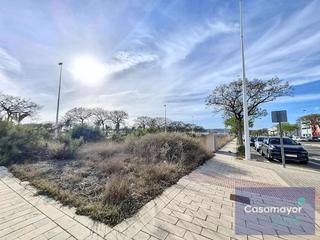 Terreny residencial  Calle nicolás de bussi. Venta de parcelas de uso terciario en el polígono industrial