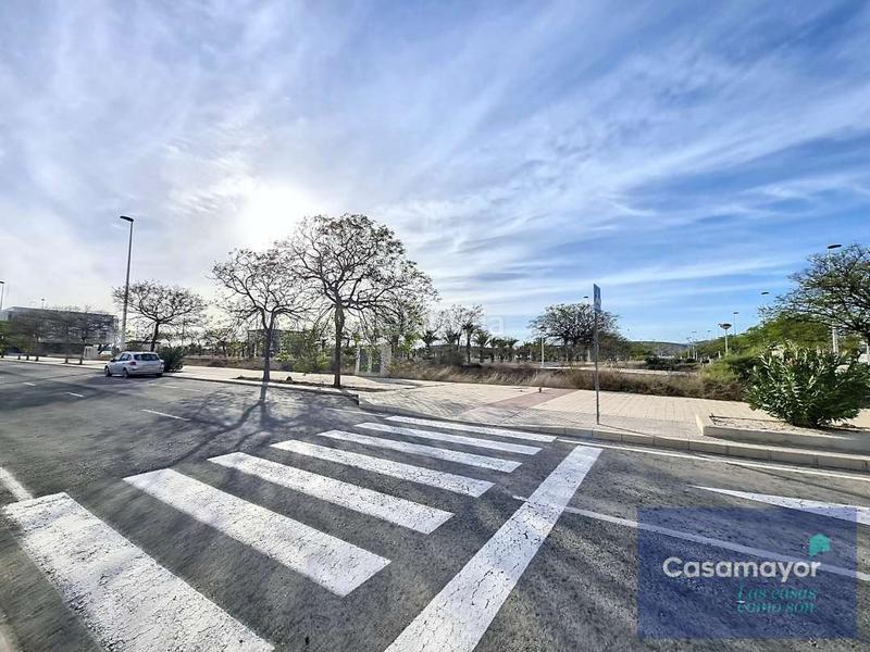 Foto 637b96e2-68ca-486f-8bbd-508f2bf01532. Terrain résidentiel dans Jubalcoi Elche / Elx