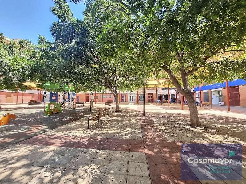 Foto 328ac102-8511-48a9-a842-049ea0dd9b9d. Business premise in Campoamor Alicante