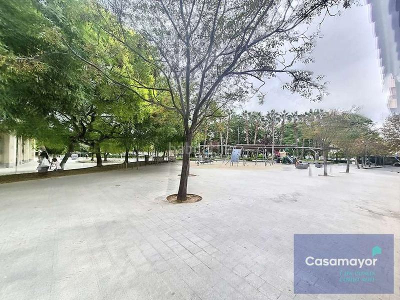 Foto 59cbe05f-0ec8-425f-8810-cd2ea83ead90. Local commercial dans plaza deportista andres muñoz 10 10 dans Alicante