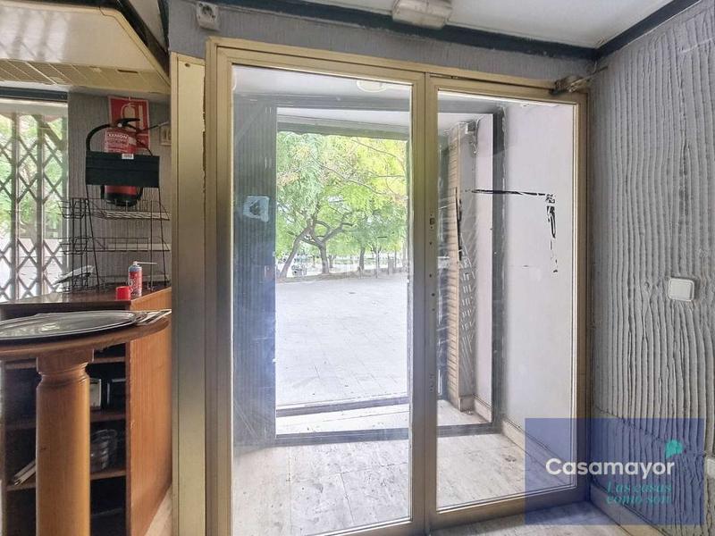 Foto 7034b953-9567-45e5-b061-f97a24426901. Local commercial dans plaza deportista andres muñoz 10 10 dans Alicante