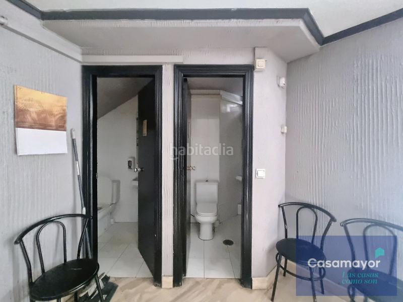 Foto c096f67d-eae8-4d13-80ec-5f8804cae40f. Local commercial dans plaza deportista andres muñoz 10 10 dans Alicante