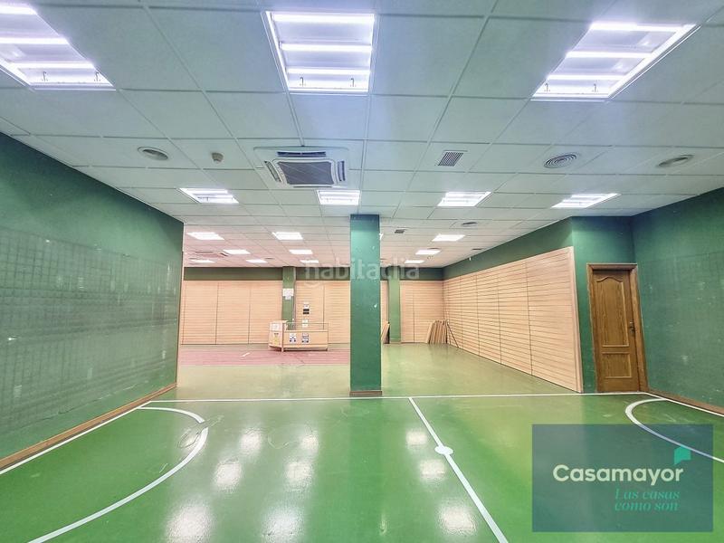 Foto 48e926ec-b517-4dec-b78c-74eb67597fbc. Location local commercial dans San Blas Alicante