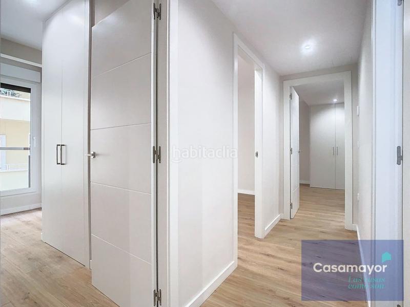 Foto 6fc66205-23e7-497e-b379-14752cf1b8db. Piso en venta piso en edificio emblemático en la explanada en Alicante