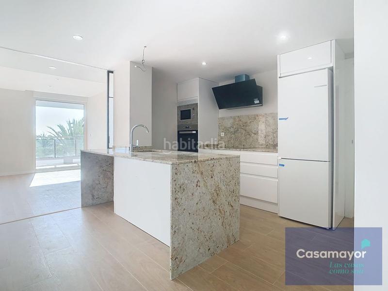 Foto fa8341d7-78eb-4839-8094-aa63e46d2fb6. Piso en venta piso en edificio emblemático en la explanada en Alicante