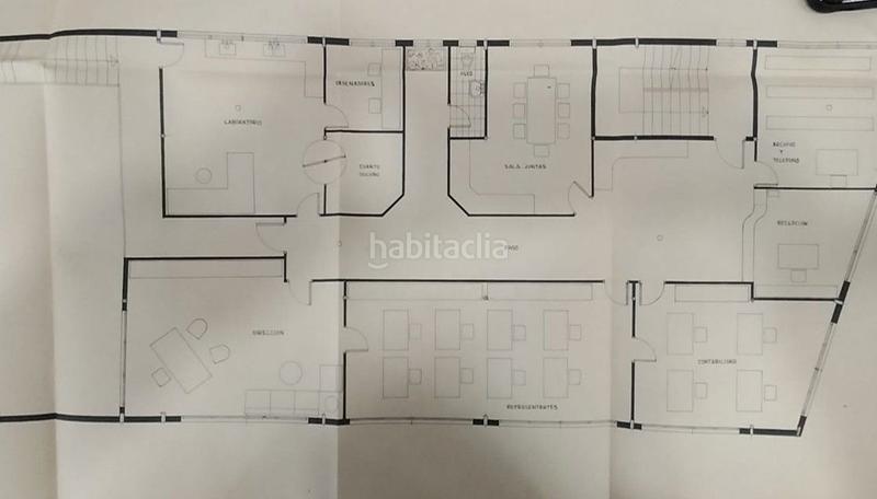 Foto a4d51a4c-36e5-425b-890c-87d772deb3ac. Alquiler nave industrial  en alquiler y venta, en dos alturas, con entreplanta para uso oficinas, muy luminosa, ubicada en polígono dentro d en Alicante
