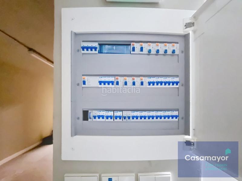 Foto e7e001d6-1cb8-4c7b-8a85-c7d899921494. Lloguer local comercial a Garbinet - Parque de las Avenidas Alicante