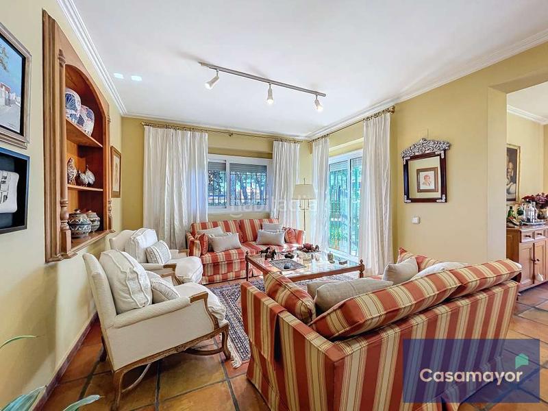 Foto c11d6eba-30a5-45db-9c45-67dba6bade3f. Xalet amb calefacció aparcament piscina a Vistahermosa Alicante