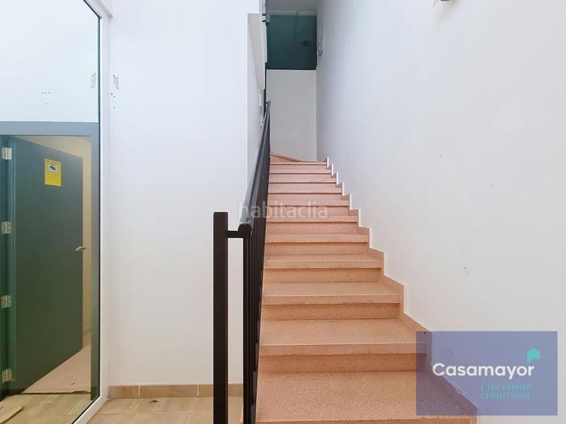 Foto 13791e55-d88f-4287-8f07-5c3eb09830b4. Alquiler local comercial fantastico local comercial en alquiler en el campello con una superficie de 524 m2 en Campello (el)