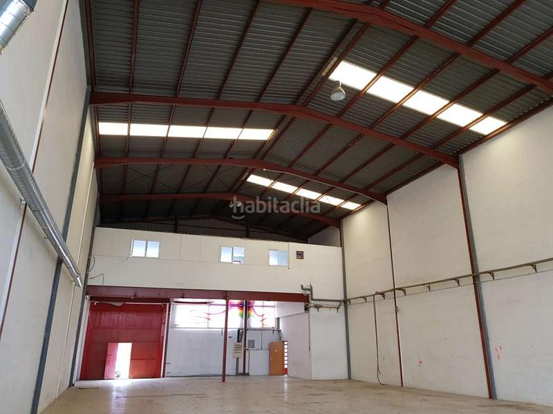 Foto 3e09325e-bc36-4586-bb1f-cc6cb41035cb. Rent industrial building in Torrellano Elche / Elx