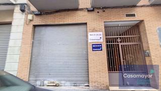 Location Local commercial à Avenida condes de soto ameno 12. Local comercial en venta o alquiler con opción a compra situado