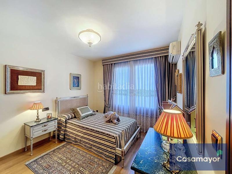 Foto 59c10156-d5e5-4389-9926-f7a4470091f3. Pis amb calefacció a Casco Antiguo - Sta. Cruz - Ayuntamiento Alicante