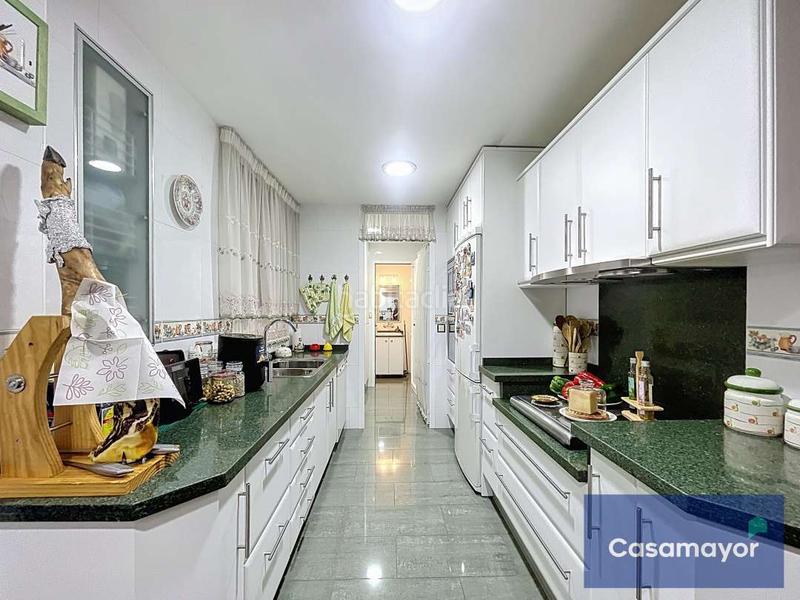 Foto a1988ce0-33ec-4282-9056-fce707724978. Pis amb calefacció a Casco Antiguo - Sta. Cruz - Ayuntamiento Alicante