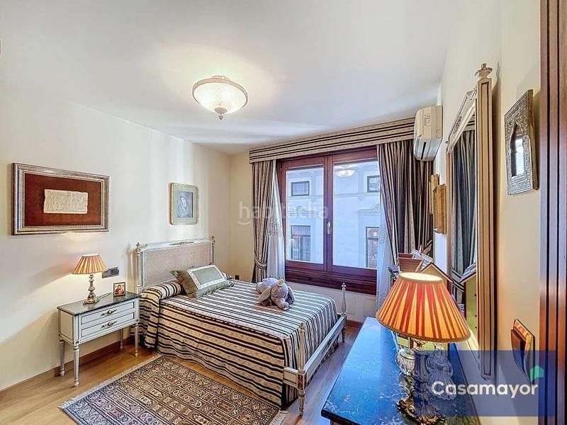 Foto a8a62b88-11ce-46f1-88ce-3f8f8c74a5ce. Pis amb calefacció a Casco Antiguo - Sta. Cruz - Ayuntamiento Alicante