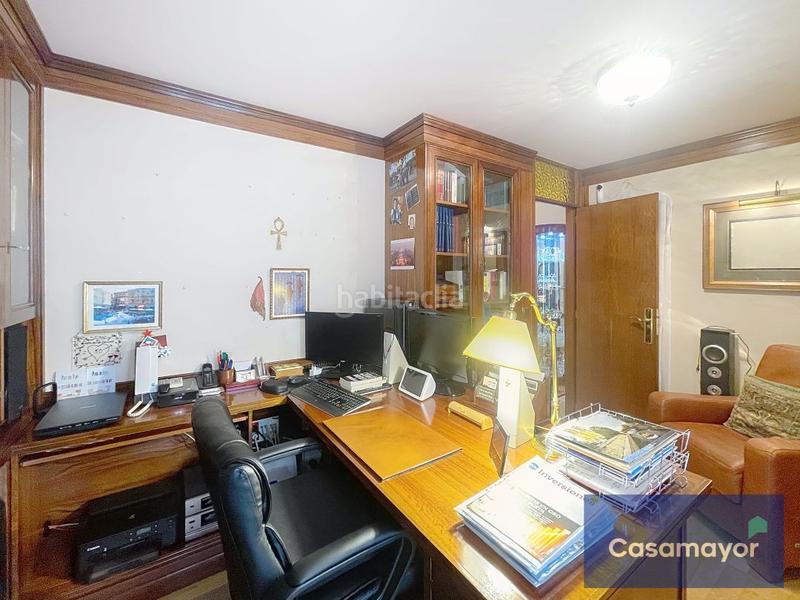 Foto b0f9be6d-7185-4407-866f-941525ef31a4. Pis amb calefacció a Casco Antiguo - Sta. Cruz - Ayuntamiento Alicante