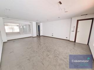 Lloguer Oficina  Avenida maisonnave. Oficina comercial con 343 m2 situada en avenida de maisonnave