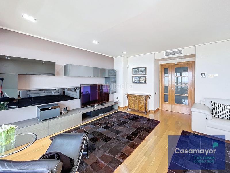 Foto badc12d7-3015-403f-96fb-68bf1f11b1a9. Attico con riscaldamento parcheggio in Benalúa Alicante