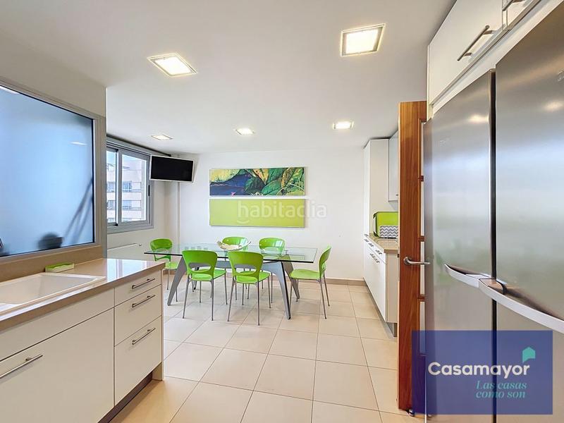 Foto f93b9cbc-b681-4daf-bd80-473322b9c7d8. Attico con riscaldamento parcheggio in Benalúa Alicante