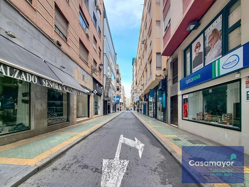 Foto e96cb8ad-41b0-442e-8604-072c12817440. Locale commerciale in Barrio del Centro Alicante