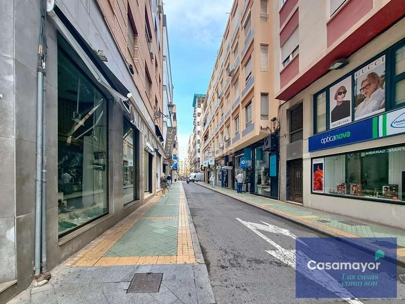 Foto ed82b580-e207-40fd-a99f-3378fbe1758a. Locale commerciale in Barrio del Centro Alicante
