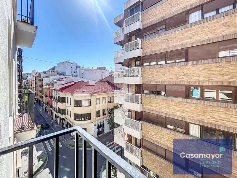 Foto 979f7a0e-b341-46f7-b594-437de2788d3e. Appartamento in calle belando 15 in Mercado Alicante