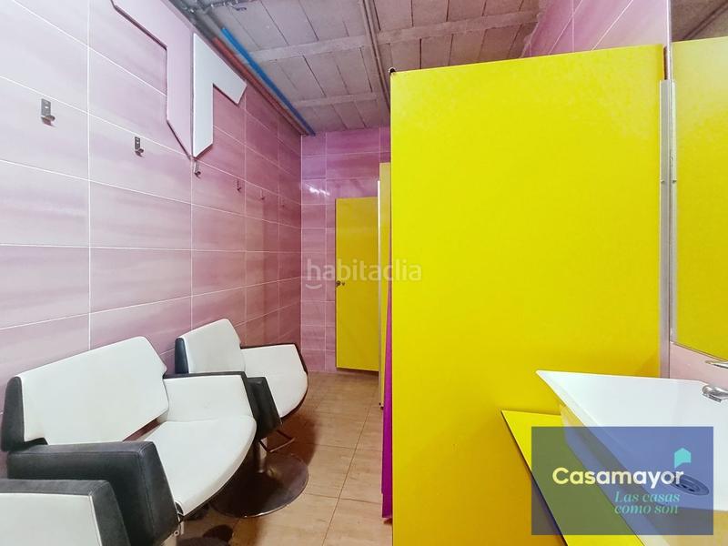 Foto 29759f48-df02-4f4b-98a1-f78843e4c13f. Lloguer local comercial a Babel Alicante