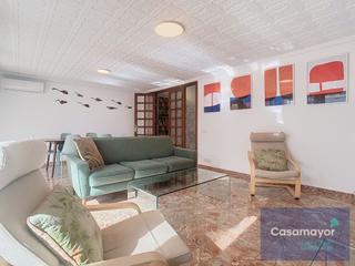 Location Appartement à Carrer pintor velazquez 34. Piso de 4 dormitorios amueblado junto al mercado central