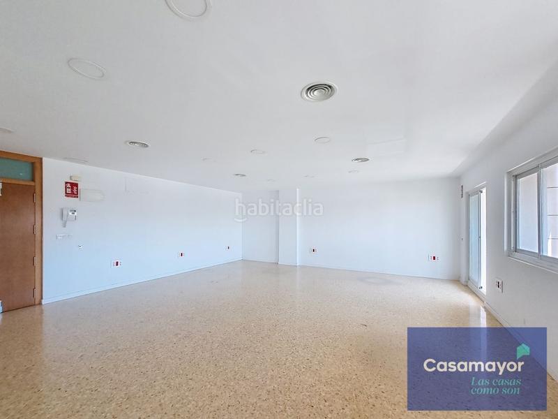 Foto 27d60563-00a9-4ce7-90df-715e48d7b4b7. Ufficio con parcheggio in Torrellano Elche / Elx