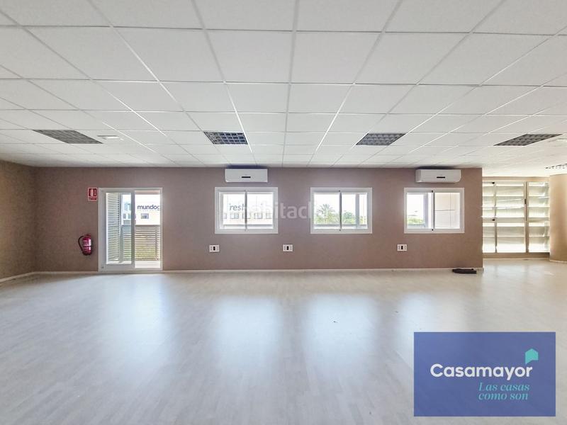 Foto 16f024e0-6cf7-466a-b23d-d8afb8b7a779. Lloguer oficina amb aparcament a Torrellano Elche / Elx