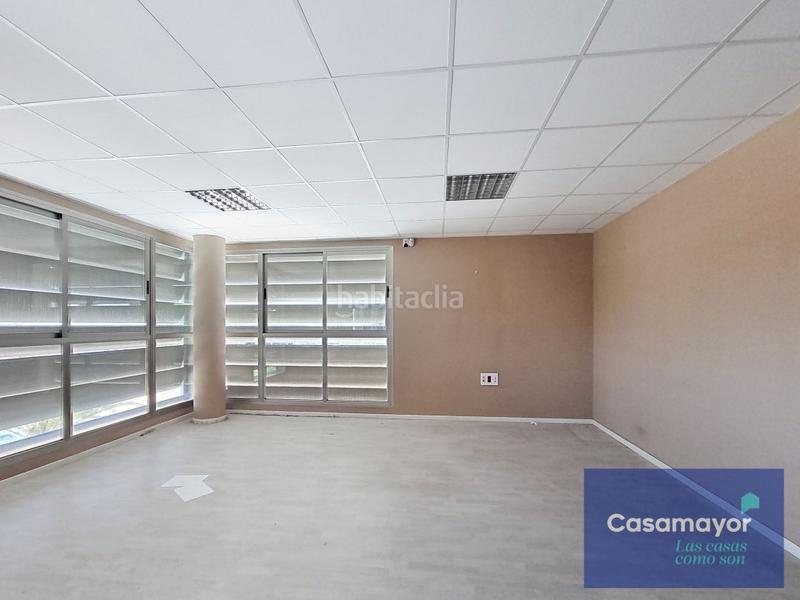 Foto 72a5f969-fb77-4654-815c-b2ad9b23e715. Location bureau avec parking dans Torrellano Elche / Elx