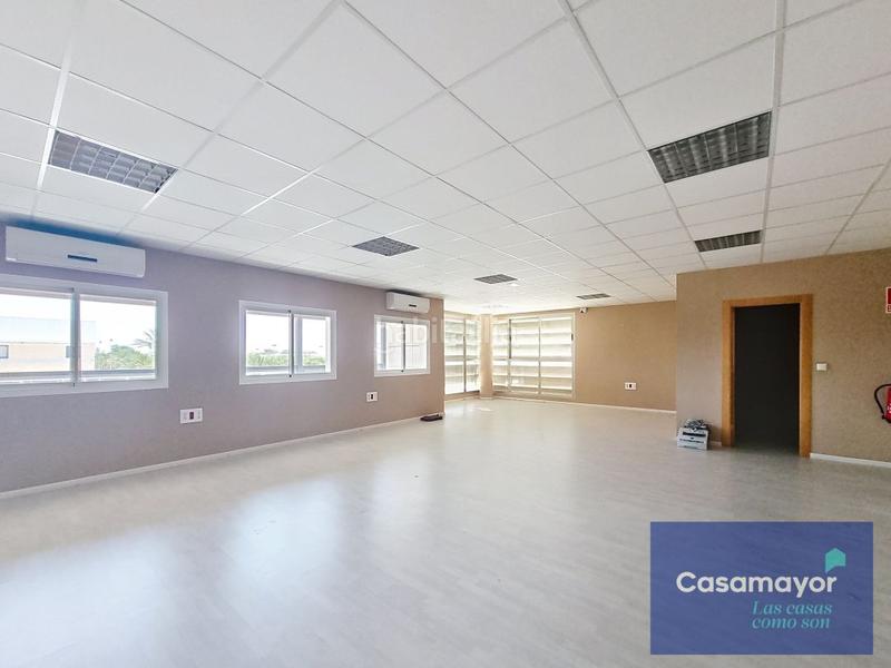 Foto e527b0ab-f087-42df-a0d7-f00a3baa2109. Location bureau avec parking dans Torrellano Elche / Elx
