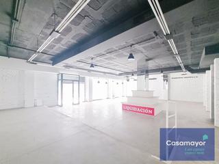 Lloguer Local Comercial a Torrellano. Bajo comercial en venta y alquiler situado en elche parque empre